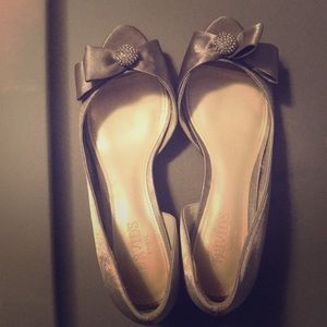 David’s bridal silver wedge